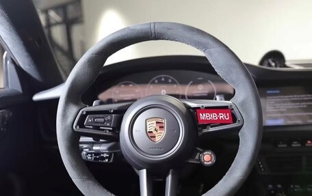 Porsche 911, 2025 год, 31 150 000 рублей, 15 фотография