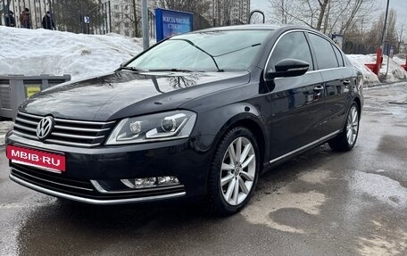 Volkswagen Passat B7, 2013 год, 1 530 000 рублей, 2 фотография