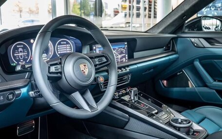 Porsche 911, 2025 год, 31 050 000 рублей, 14 фотография