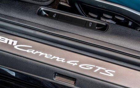 Porsche 911, 2025 год, 31 050 000 рублей, 19 фотография