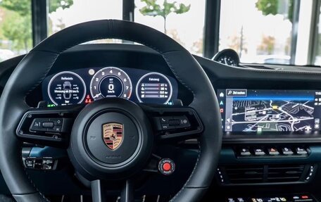 Porsche 911, 2025 год, 31 050 000 рублей, 22 фотография