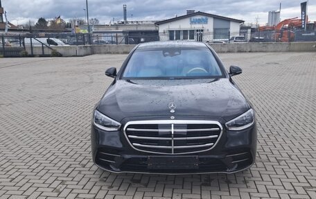 Mercedes-Benz S-Класс, 2025 год, 27 000 000 рублей, 3 фотография