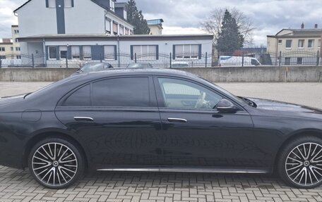 Mercedes-Benz S-Класс, 2025 год, 27 000 000 рублей, 5 фотография