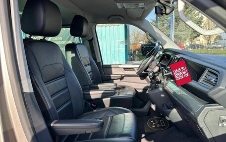 Volkswagen Multivan T6 рестайлинг, 2022 год, 4 150 000 рублей, 11 фотография