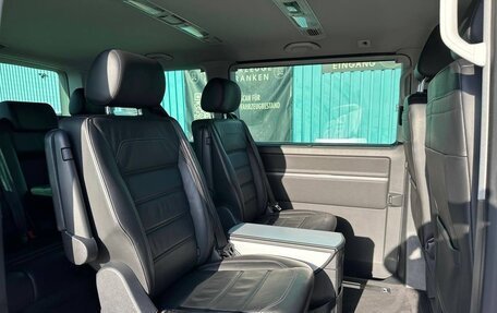Volkswagen Multivan T6 рестайлинг, 2022 год, 4 150 000 рублей, 27 фотография