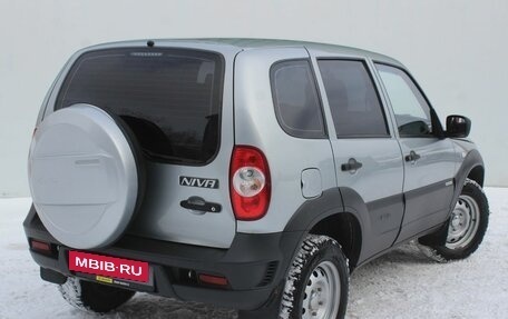 Chevrolet Niva I рестайлинг, 2015 год, 599 000 рублей, 5 фотография