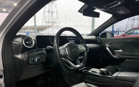 Mercedes-Benz A-Класс, 2019 год, 3 150 000 рублей, 11 фотография