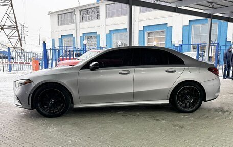 Mercedes-Benz A-Класс, 2019 год, 3 150 000 рублей, 2 фотография