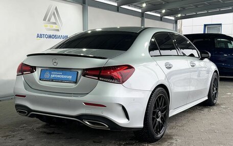 Mercedes-Benz A-Класс, 2019 год, 3 150 000 рублей, 5 фотография