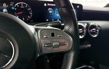 Mercedes-Benz A-Класс, 2019 год, 3 150 000 рублей, 18 фотография