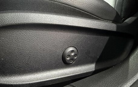 Mercedes-Benz A-Класс, 2019 год, 3 150 000 рублей, 19 фотография