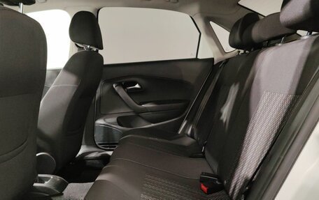 Volkswagen Polo VI (EU Market), 2016 год, 1 030 000 рублей, 14 фотография