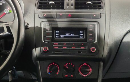 Volkswagen Polo VI (EU Market), 2016 год, 1 030 000 рублей, 11 фотография