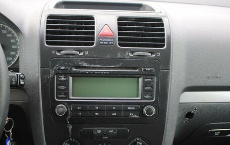 Volkswagen Golf V, 2004 год, 399 000 рублей, 10 фотография