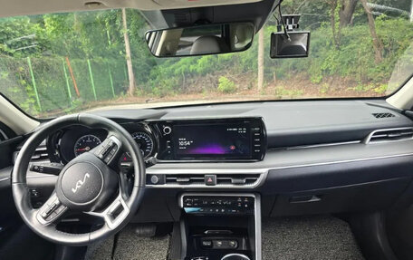 KIA K5, 2023 год, 1 850 001 рублей, 6 фотография