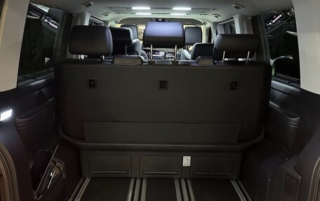 Volkswagen Multivan T6 рестайлинг, 2020 год, 7 300 000 рублей, 8 фотография