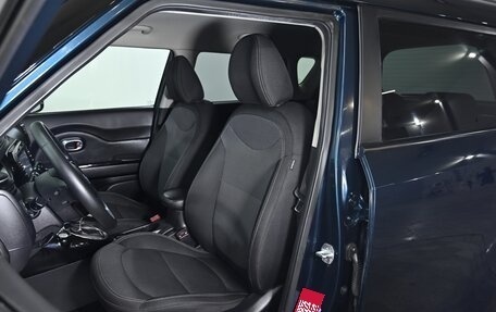 KIA Soul II рестайлинг, 2017 год, 1 449 000 рублей, 10 фотография