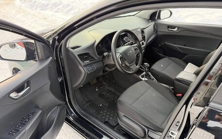 Hyundai Solaris II рестайлинг, 2021 год, 1 555 555 рублей, 5 фотография