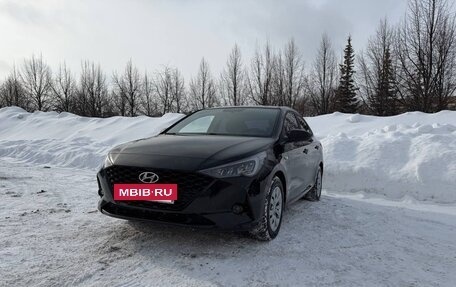Hyundai Solaris II рестайлинг, 2021 год, 1 555 555 рублей, 7 фотография