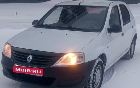 Renault Logan I, 2011 год, 430 000 рублей, 2 фотография