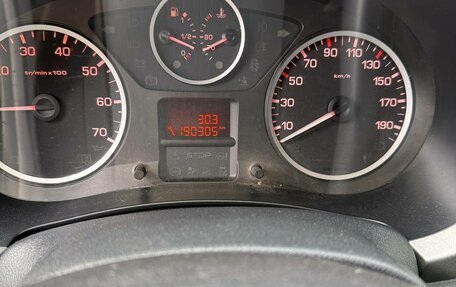 Peugeot Partner II рестайлинг 2, 2012 год, 800 000 рублей, 9 фотография