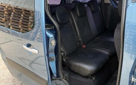 Peugeot Partner II рестайлинг 2, 2012 год, 800 000 рублей, 7 фотография