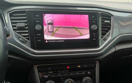 Volkswagen T-Roc I, 2019 год, 1 990 000 рублей, 17 фотография