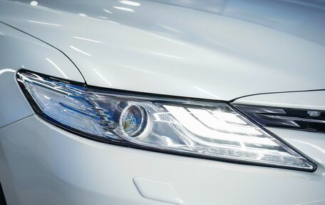 Toyota Camry, 2021 год, 3 370 000 рублей, 18 фотография