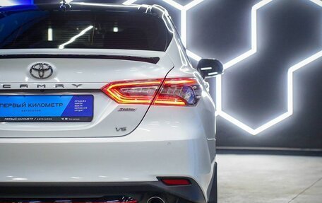 Toyota Camry, 2021 год, 3 370 000 рублей, 23 фотография