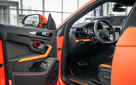 Lamborghini Urus I, 2025 год, 42 500 000 рублей, 17 фотография