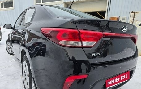 KIA Rio IV, 2017 год, 1 350 000 рублей, 3 фотография