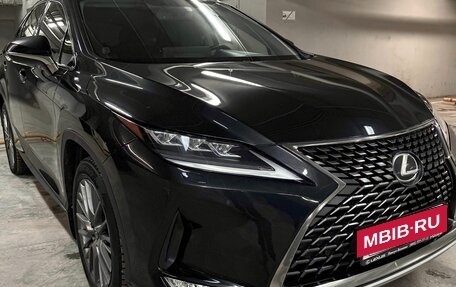 Lexus RX IV рестайлинг, 2020 год, 5 100 000 рублей, 3 фотография