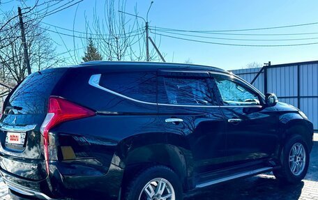 Mitsubishi Pajero Sport III рестайлинг, 2019 год, 2 500 000 рублей, 7 фотография