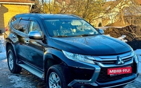 Mitsubishi Pajero Sport III рестайлинг, 2019 год, 2 500 000 рублей, 5 фотография