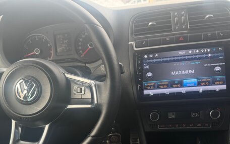 Volkswagen Polo VI (EU Market), 2017 год, 1 150 000 рублей, 6 фотография