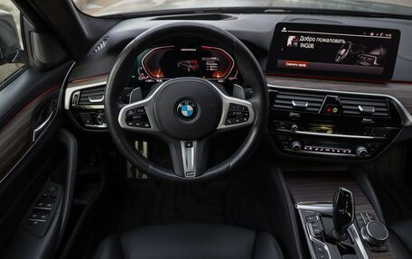 BMW 5 серия, 2020 год, 5 499 000 рублей, 14 фотография