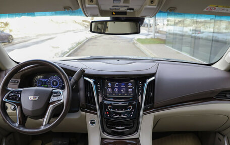 Cadillac Escalade IV, 2016 год, 4 049 000 рублей, 11 фотография