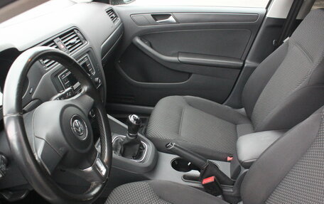 Volkswagen Jetta VI, 2014 год, 1 137 000 рублей, 10 фотография