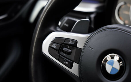 BMW 5 серия, 2019 год, 3 999 000 рублей, 15 фотография