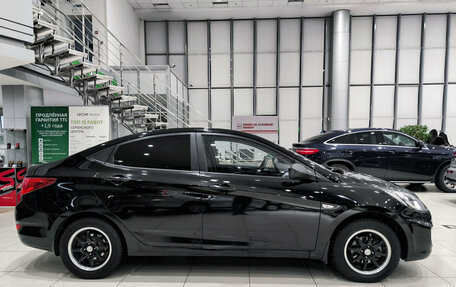 Hyundai Solaris II рестайлинг, 2011 год, 550 000 рублей, 5 фотография