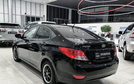 Hyundai Solaris II рестайлинг, 2011 год, 550 000 рублей, 8 фотография