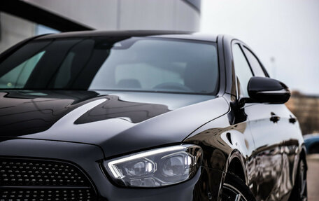 Mercedes-Benz E-Класс, 2021 год, 3 799 000 рублей, 2 фотография