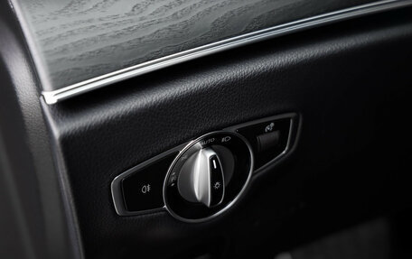 Mercedes-Benz E-Класс, 2021 год, 3 799 000 рублей, 22 фотография