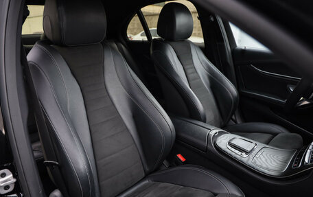 Mercedes-Benz E-Класс, 2021 год, 3 799 000 рублей, 26 фотография