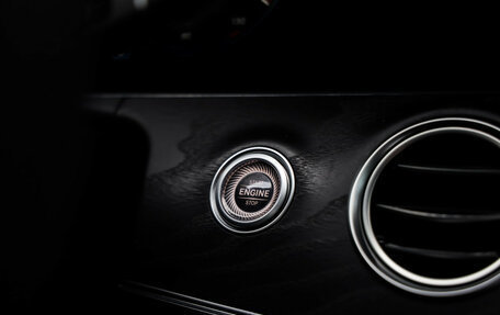 Mercedes-Benz E-Класс, 2021 год, 3 799 000 рублей, 20 фотография