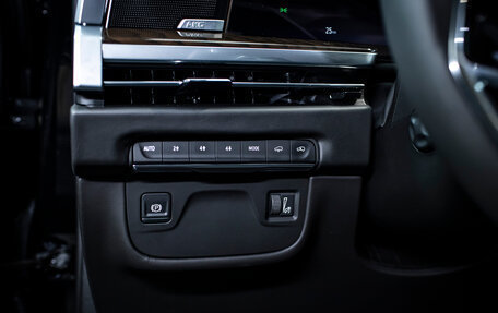 Cadillac Escalade V, 2025 год, 21 046 920 рублей, 9 фотография