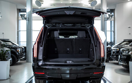 Cadillac Escalade V, 2025 год, 21 046 920 рублей, 8 фотография