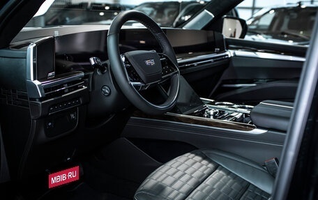 Cadillac Escalade V, 2025 год, 21 046 920 рублей, 11 фотография