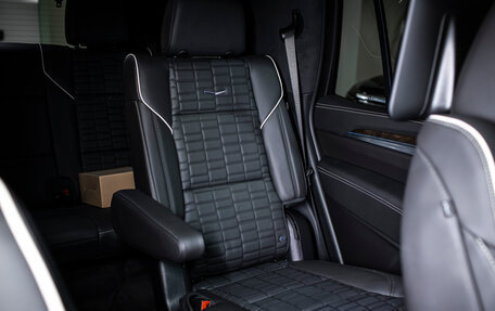 Cadillac Escalade V, 2025 год, 21 046 920 рублей, 30 фотография