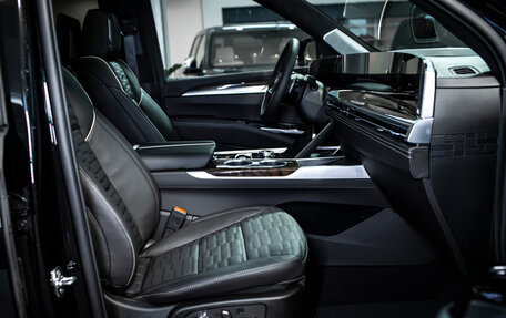 Cadillac Escalade V, 2025 год, 21 046 920 рублей, 27 фотография